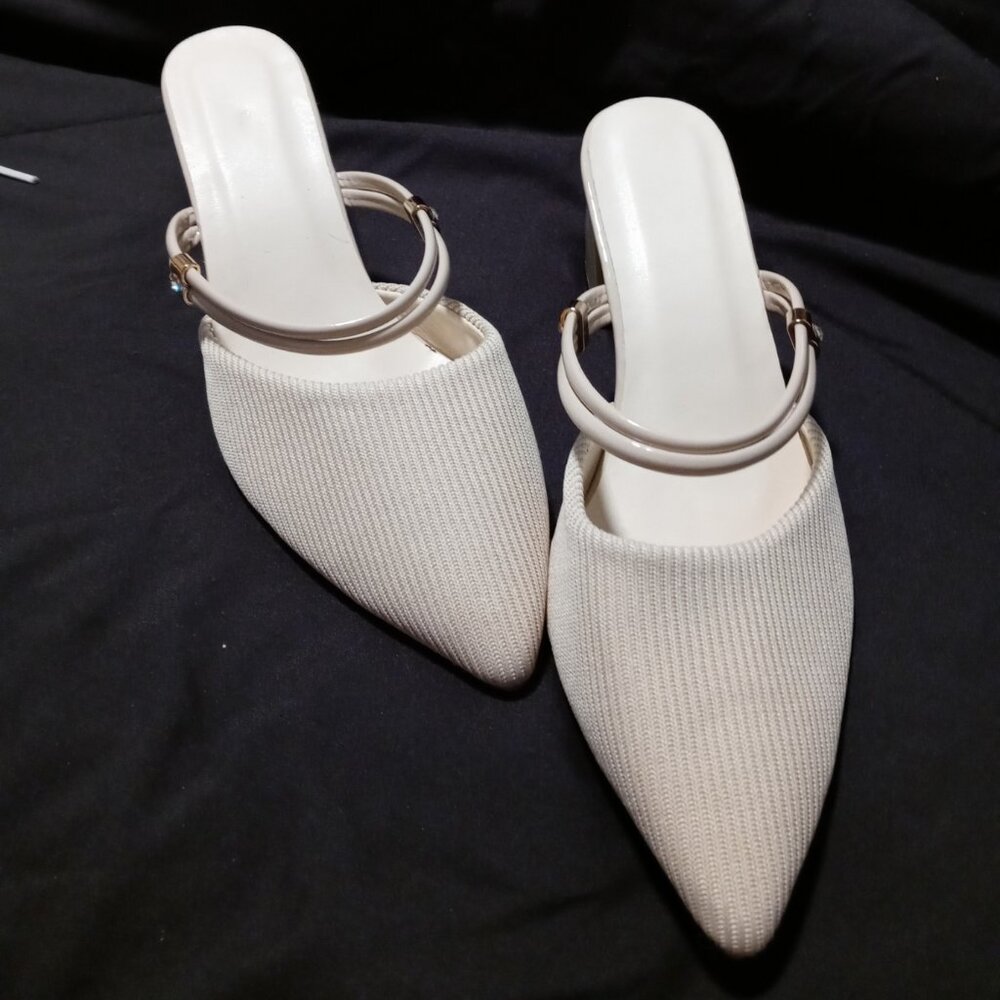 Ankle Strap Chunky Heels Beige size 7